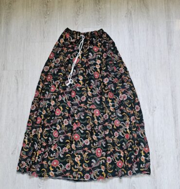 Langer Rock im Boho-Stil mit Blumen – Baumwolle – Für Damen – Design 53